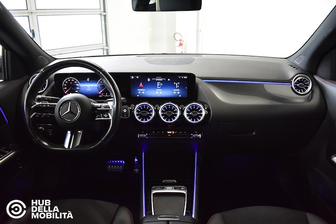 MERCEDES-BENZ GLA 180 d Automatic AMG Line Advanced Plus